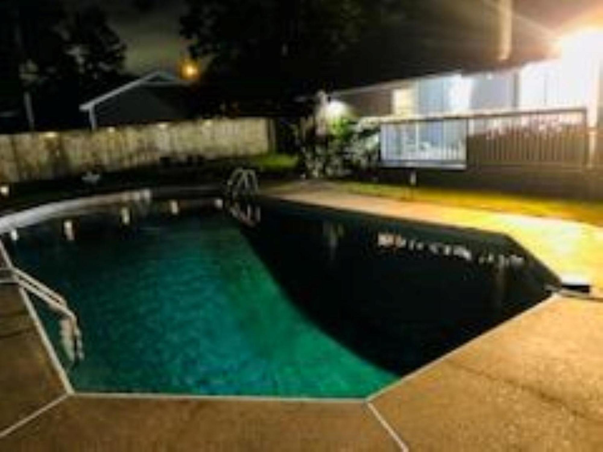 Sug'S Place Dothan Luaran gambar